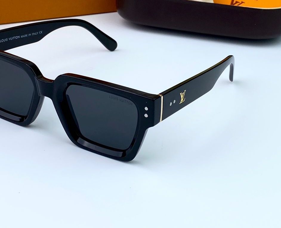 Trendy Black Fashion Sunglasses 9931