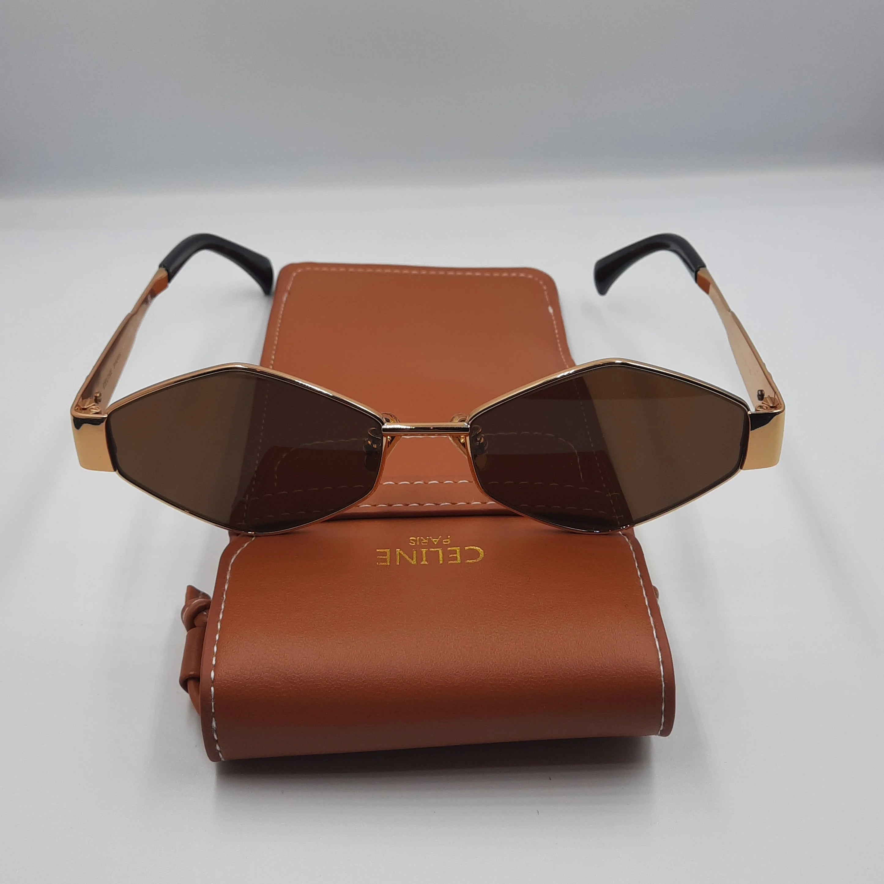 Luxury gold Metal Frame Sunglasses 7741